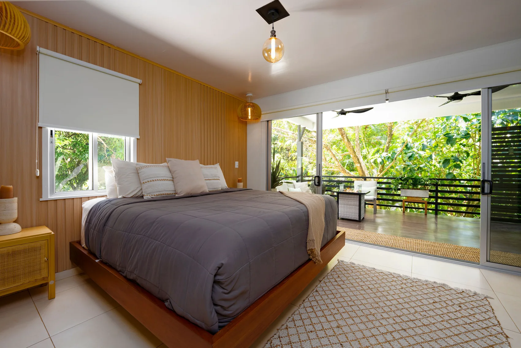 Luna bedroom, upstairs