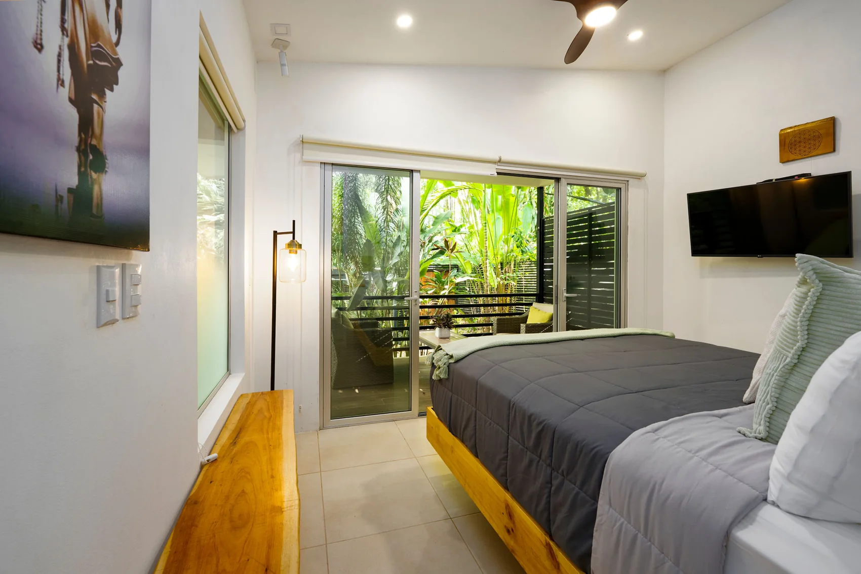 Mango bedroom and patio